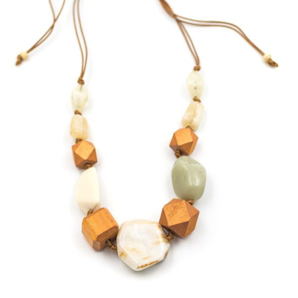 colier handmade