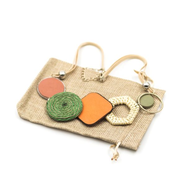 colier handmade din lemn colier handmade din lemn