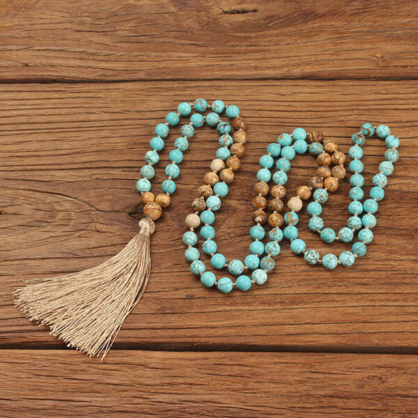 colier blue